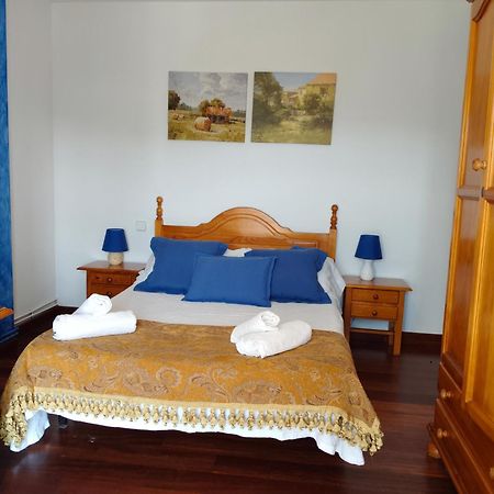 Hospedaje Casa Milagros 산틸라나델마르 외부 사진