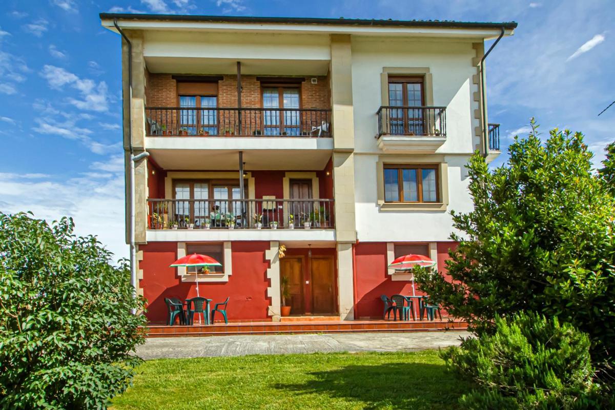 Hospedaje Casa Milagros 산틸라나델마르 외부 사진